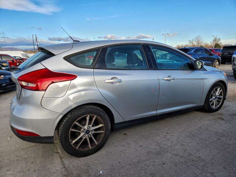 Zdjęcie 3 z aukcji – 2018 FORD FOCUS z VIN 1FADP3K25JL214954