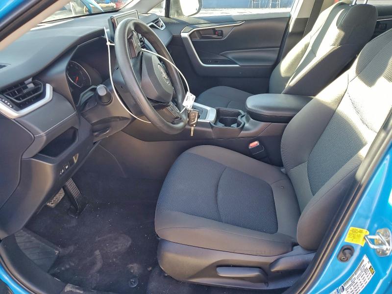 Photo 7 from auction – 2021 TOYOTA RAV4 LE with VIN 2T3G1RFV8MW224413