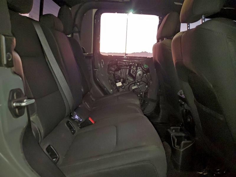Photo 10 from auction – 2020 JEEP GLADIATOR with VIN 1C6JJTAG2LL141693