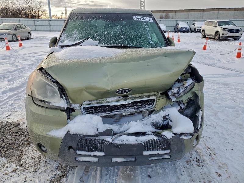 Photo 5 from auction – 2011 KIA SOUL + with VIN KNDJT2A21B7255192