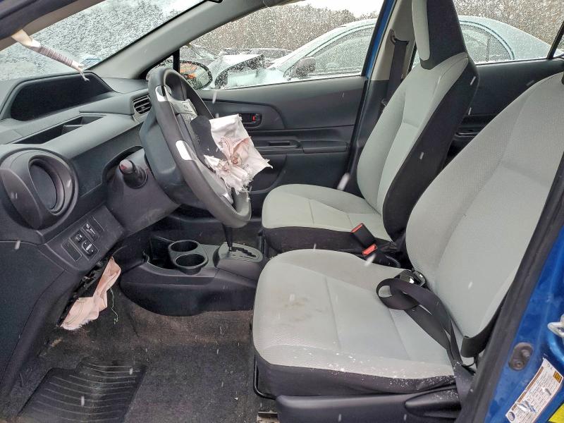 Photo 7 from auction – 2015 TOYOTA PRIUS C with VIN JTDKDTB38F1581756