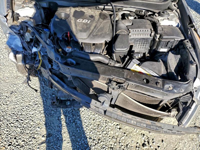 Photo 11 from auction – 2011 HYUNDAI SONATA GLS with VIN 5NPEB4AC5BH237525