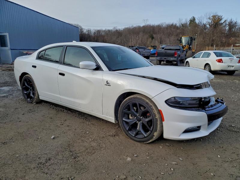 Photo 4 from auction – 2015 DODGE CHARGER with VIN 2C3CDXCT0FH886412