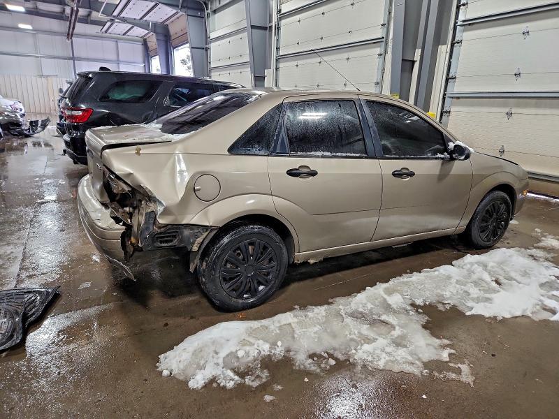 Photo 3 from auction – 2005 FORD FOCUS ZX4 with VIN 1FAFP34N15W196327
