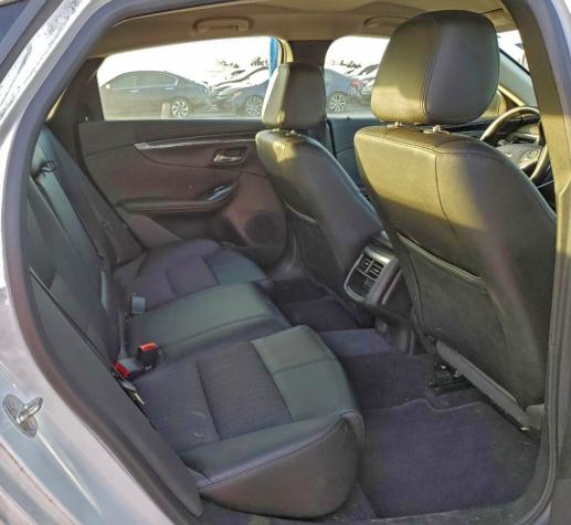 Photo 10 from auction – 2018 CHEVROLET IMPALA LT with VIN 2G1105S37J9152012