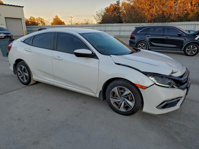 Photo 4 from auction – 2019 HONDA CIVIC LX with VIN 2HGFC2F63KH568946