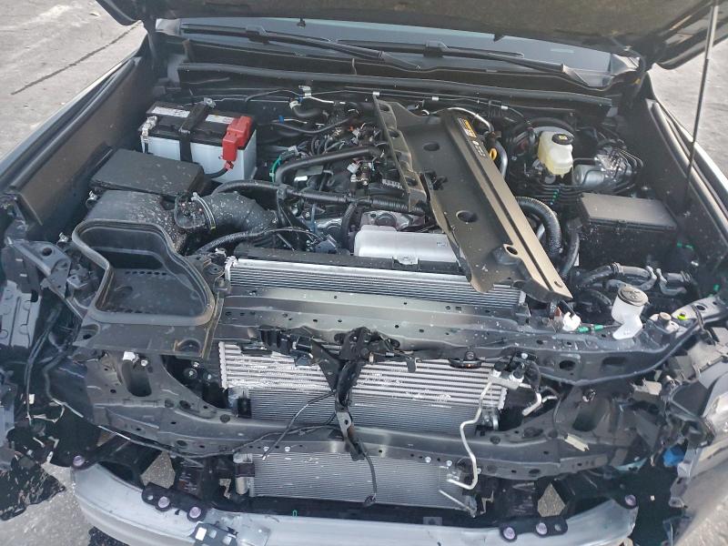 Photo 12 from auction – 2025 TOYOTA 4RUNNER SR with VIN JTEVA5BR9S5031406