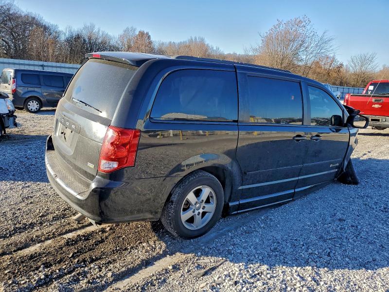 Foto 3 de la subasta – 2013 DODGE GRAND CARAVAN con VIN 2C4RDGCG3DR553072