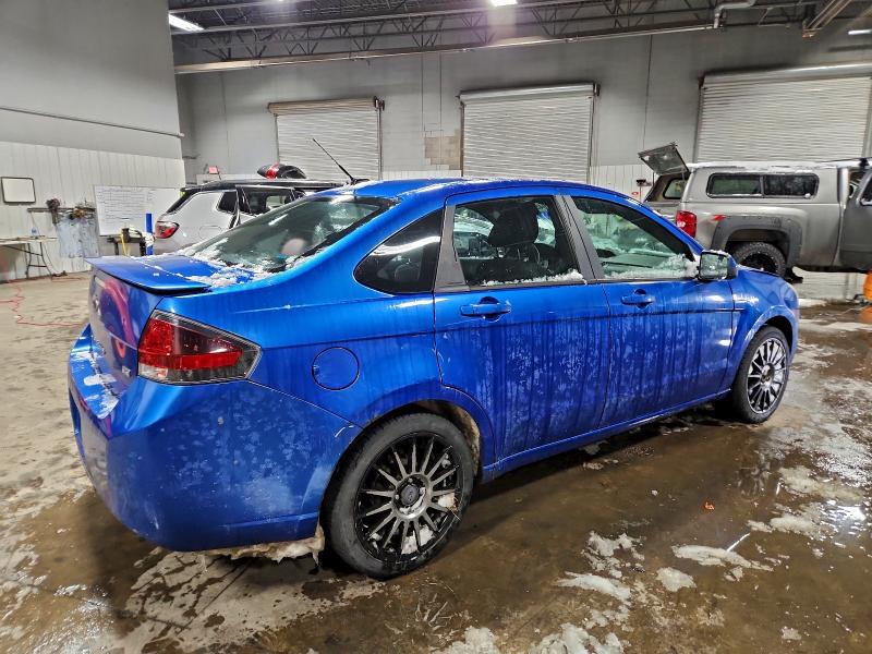 Photo 3 from auction – 2011 FORD FOCUS SES with VIN 1FAHP3GNXBW120038