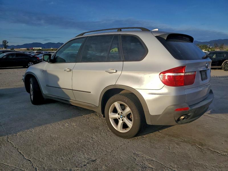 Photo 2 from auction – 2007 BMW X5 3.0I with VIN 5UXFE43577L013863