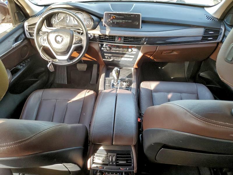 Photo 8 from auction – 2016 BMW X5 SDRIVE3 with VIN 5UXKR2C5XG0R73347