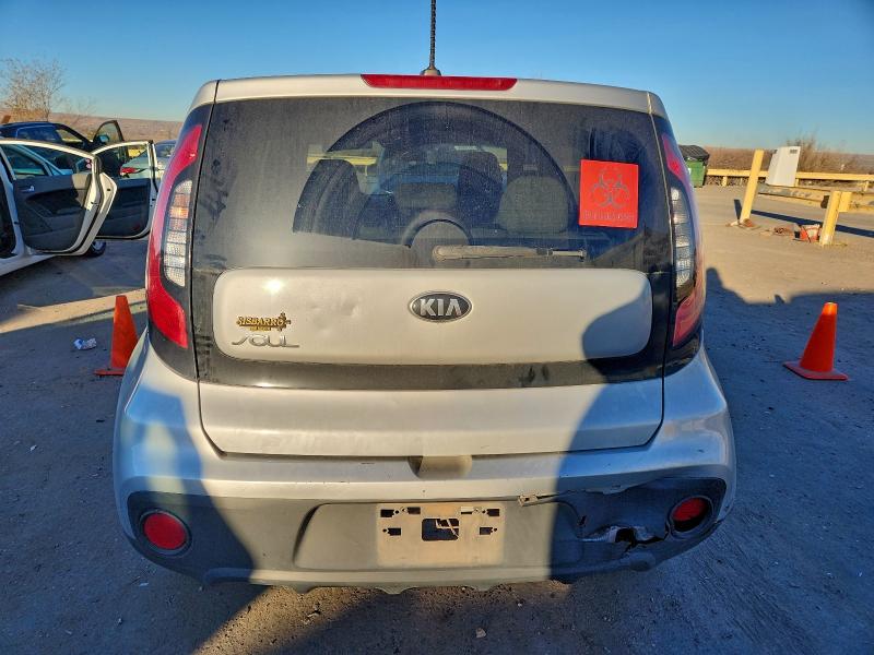 Photo 6 from auction – 2018 KIA SOUL with VIN KNDJN2A26J7571146