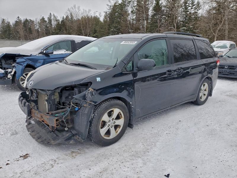 TOYOTA SIENNA LE 2011 with VIN 5TDKK3DC1BS047675 - Photo from auction