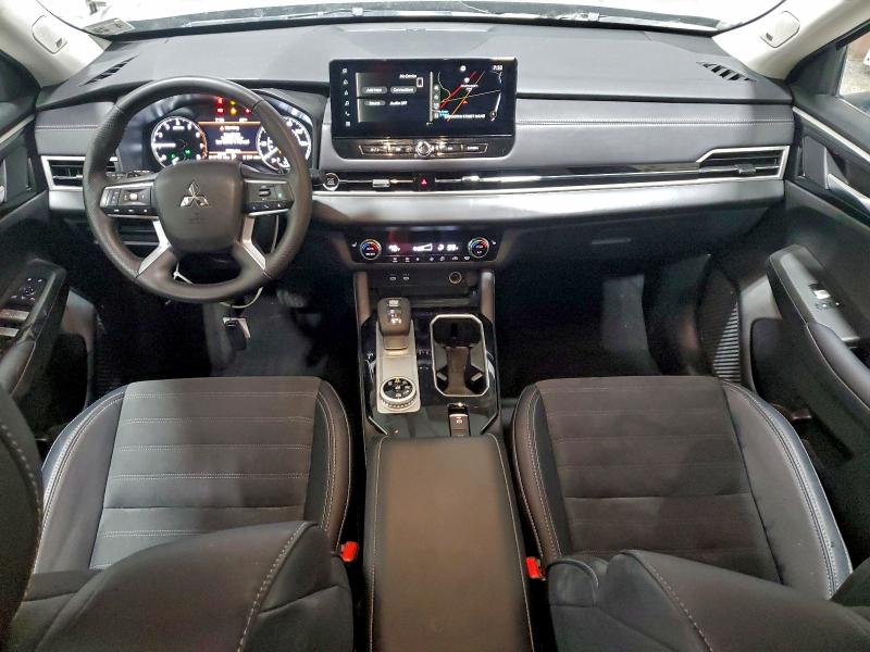 Photo 8 from auction – 2025 MITSUBISHI OUTLANDER with VIN JA4J4VA86SZ016898