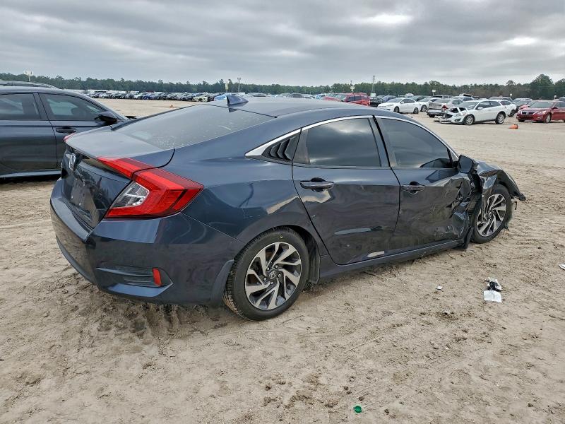 Photo 3 from auction – 2018 HONDA CIVIC EX with VIN 2HGFC2F7XJH589428