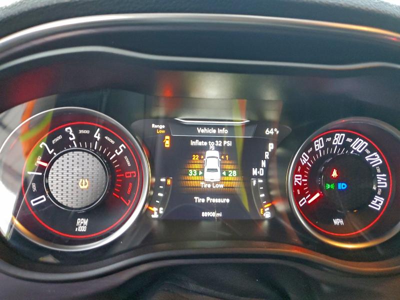 Photo 9 from auction – 2018 DODGE CHALLENGER with VIN 2C3CDZBT1JH288643