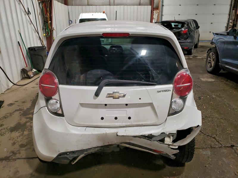 صورة رقم 6 من المزاد - 2015 CHEVROLET SPARK 1LT مع VIN KL8CD6S92FC742951