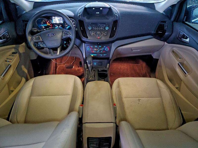 Photo 8 from auction – 2018 FORD ESCAPE with VIN 1FMCU9GD2JUA91292