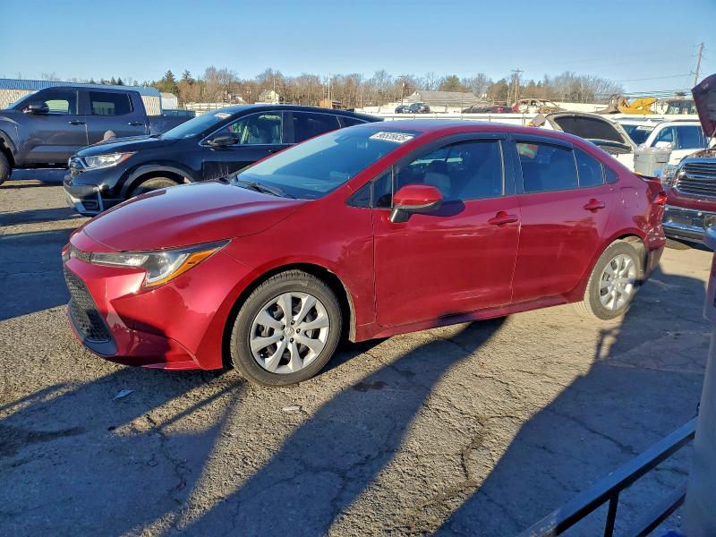 TOYOTA COROLLA 2022 z numerem VIN 5YFEPMAE2NP364811 - Zdjęcie z aukcji