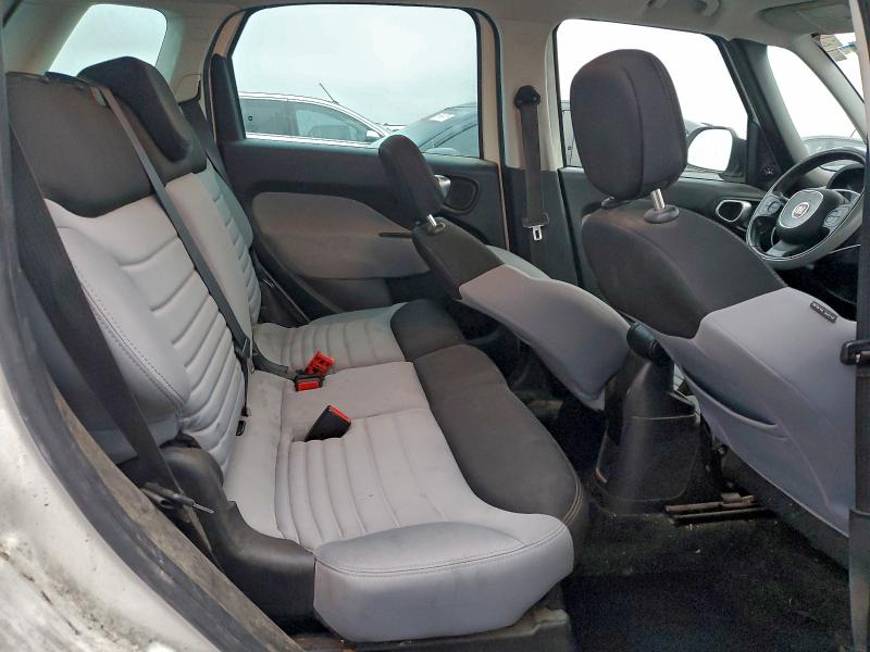 Photo 10 from auction – 2014 FIAT 500L EASY with VIN ZFBCFABH1EZ025855