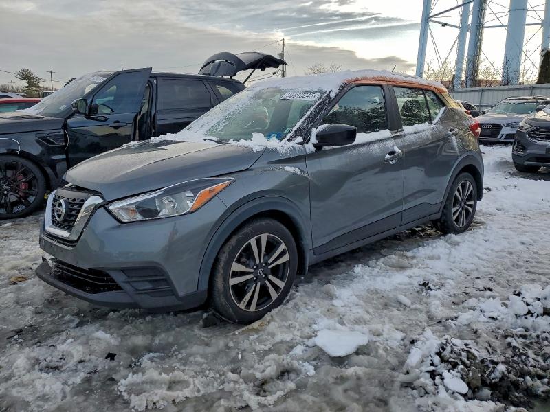 NISS KICKS 2019 with VIN 3N1CP5CU1KL531267 - Photo from auction