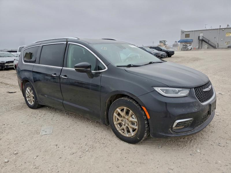 Photo 4 from auction – 2021 CHRYSLER PACIFICA T with VIN 2C4RC1BGXMR597944