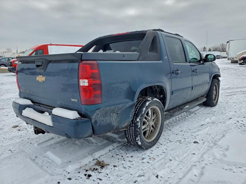 Photo 3 from auction – 2007 CHEVROLET AVALANCHE with VIN 3GNFK123X7G206022