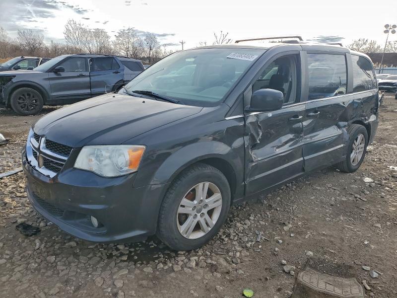 DODGE GRAND CARA 2011 con VIN 2D4RN5DG3BR743289 - Foto de la subasta