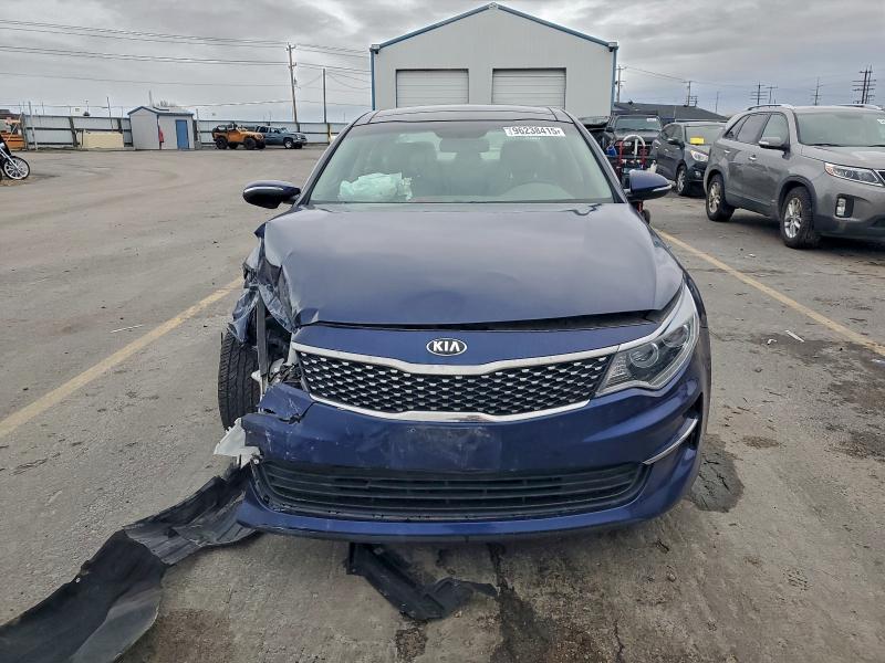 Photo 5 from auction – 2016 KIA OPTIMA EX with VIN 5XXGU4L32GG110590