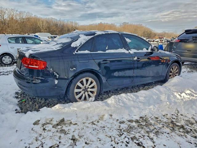 Foto 3 de la subasta – 2010 AUDI A4 con VIN WAUEFAFL1AN053352