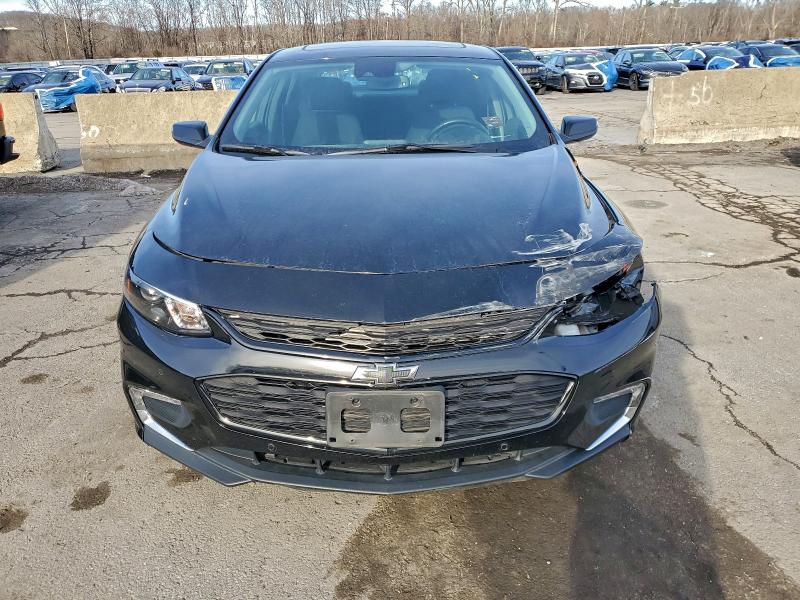 Photo 5 from auction – 2018 CHEVROLET MALIBU LT with VIN 1G1ZD5ST3JF193459