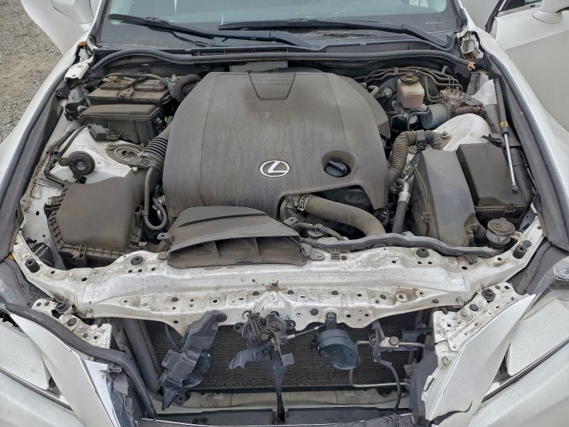 Photo 11 from auction – 2014 LEXUS IS with VIN JTHBF1D27E5029156