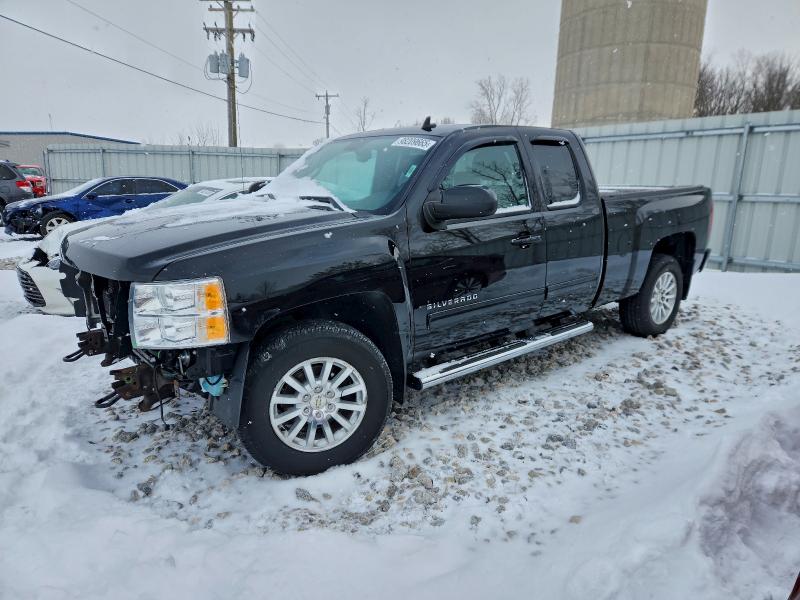 CHEVROLET SILVERADO 2013 with VIN 1GCRKTE77DZ142808 - Photo from auction