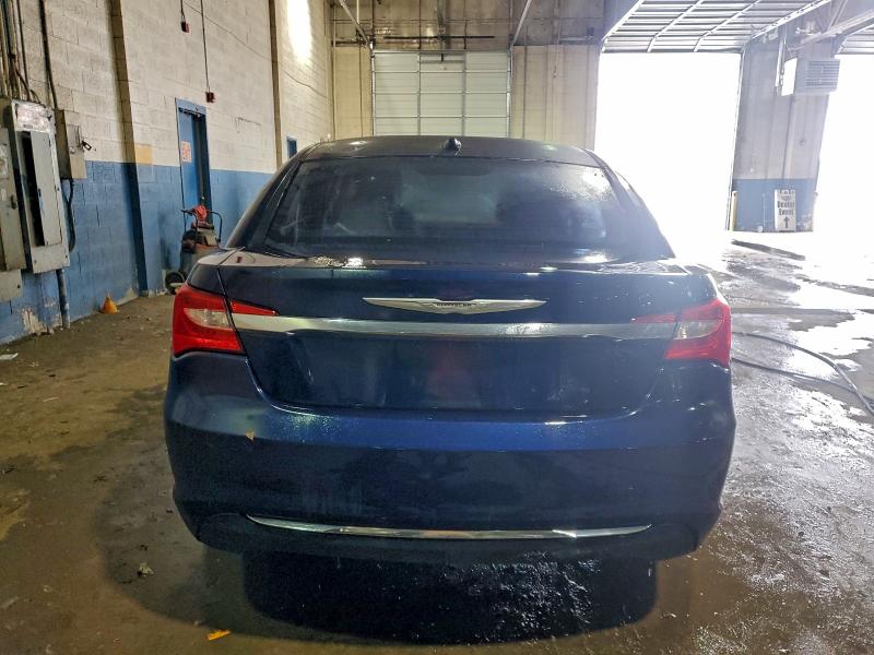Photo 6 from auction – 2014 CHRYSLER 200 LX with VIN 1C3CCBAB5EN143198