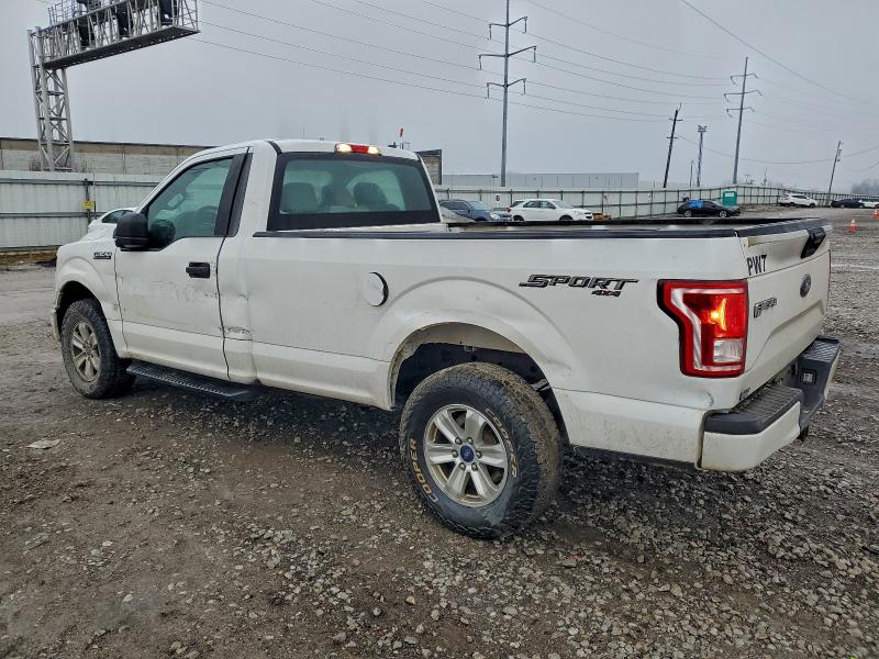 Фото 2 с аукциона – 2017 FORD F150 с VIN 1FTMF1EF8HKD23683