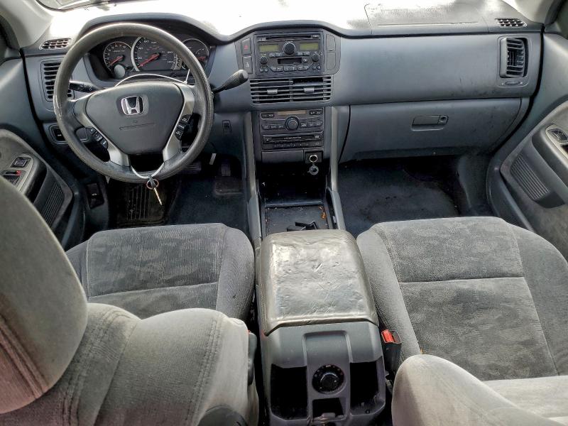 Photo 8 from auction – 2003 HONDA PILOT EX with VIN 2HKYF18493H587952