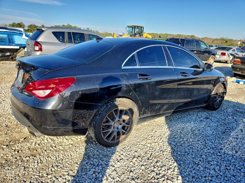 Photo 3 from auction – 2014 MERCEDES-BENZ CLA with VIN WDDSJ4EB0EN156577