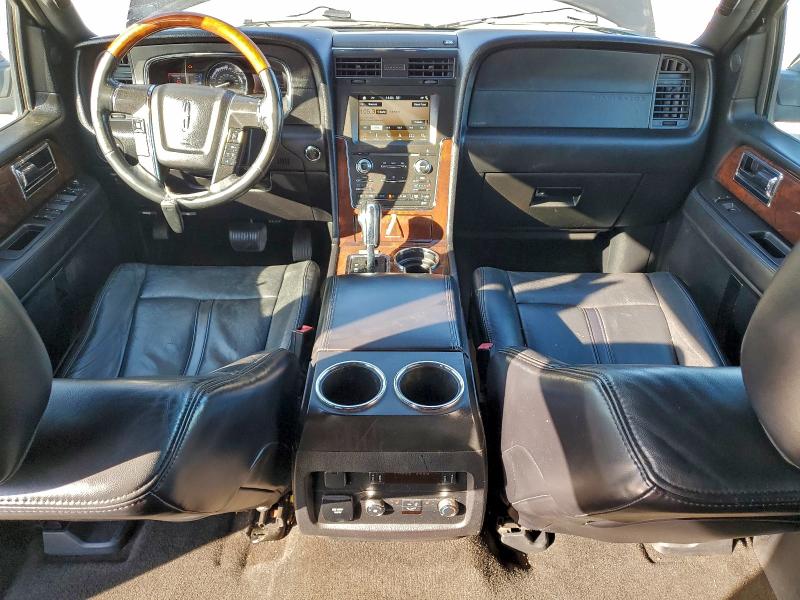 Photo 8 from auction – 2016 LINCOLN NAVIGATOR with VIN 5LMJJ3HTXGEL07442