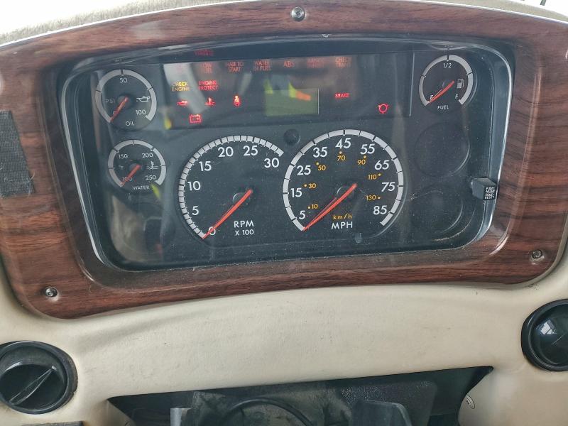 Photo 8 from auction – 2007 FREIGHTLINER CHASSIS M with VIN 4UZACLBW17CX84465