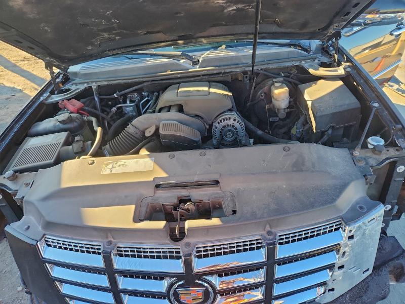 Photo 12 from auction – 2010 CADILLAC ESCALADE with VIN 1GYUCJEF3AR249265