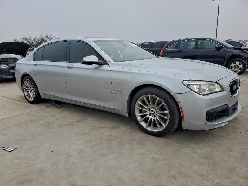 Photo 4 from auction – 2015 BMW 750LI with VIN WBAYE8C50FD780834