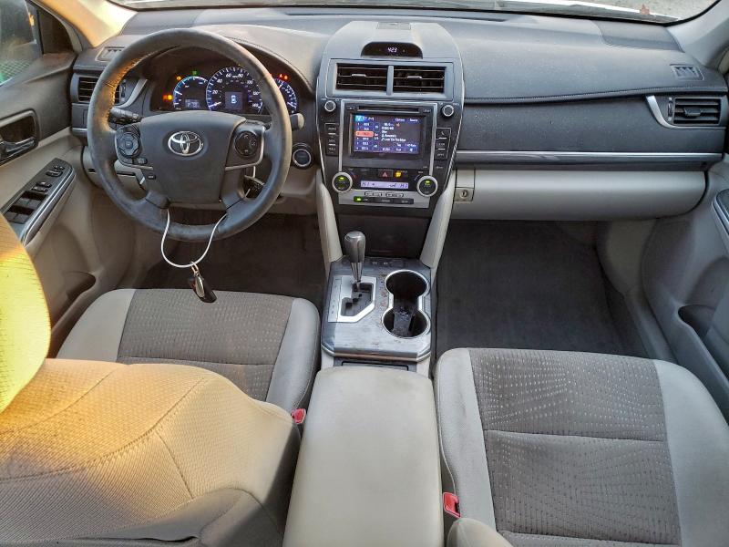 Photo 8 from auction – 2012 TOYOTA CAMRY HYBR with VIN 4T1BD1FK6CU017941