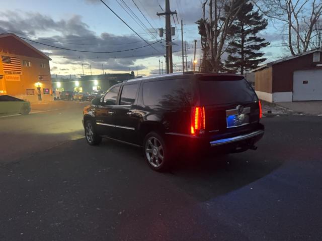 Photo 3 from auction – 2007 CADILLAC ESCALADE E with VIN 1GYFK66837R402776