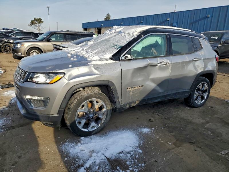 JEEP COMPASS 2019 with VIN 3C4NJDCB7KT673154 - Photo from auction