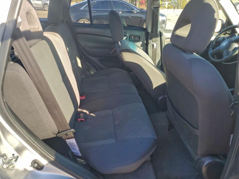 Photo 10 from auction – 2004 TOYOTA RAV4 with VIN JTEGD20V040017490