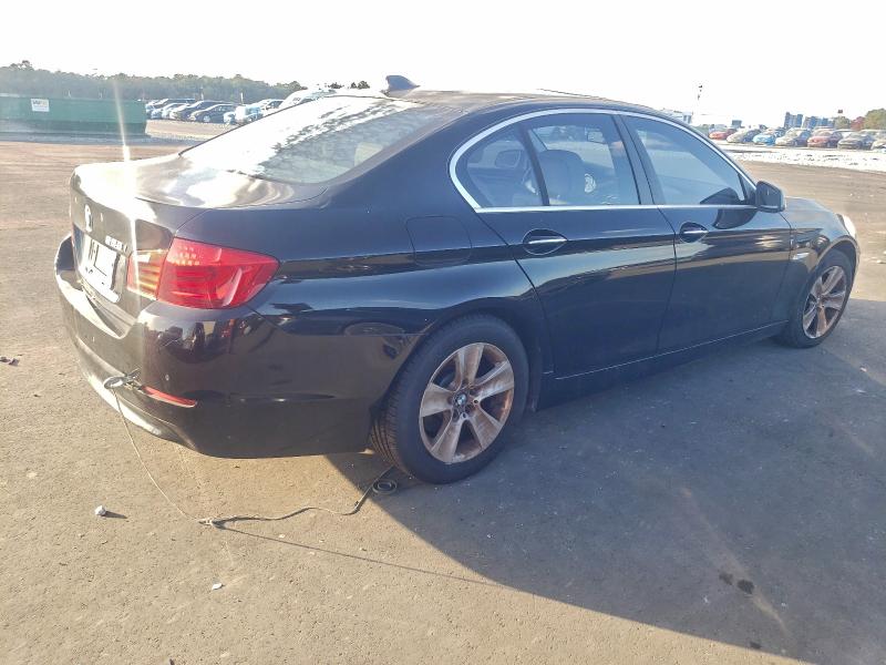 Photo 3 from auction – 2011 BMW 528 I with VIN WBAFR1C5XBC737332