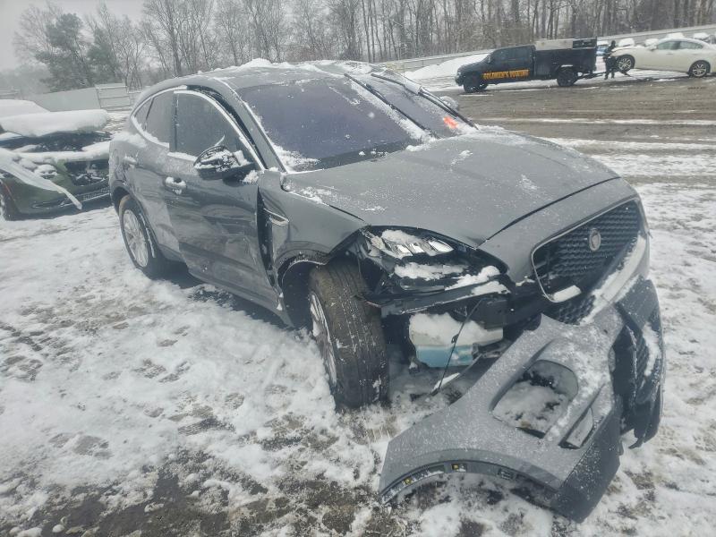 Photo 4 from auction – 2018 JAGUAR E-PACE S with VIN SADFJ2FX3J1Z30370