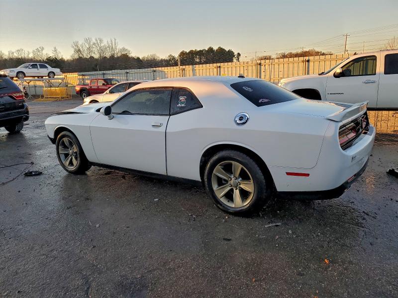 Photo 2 from auction – 2019 DODGE CHALLENGER with VIN 2C3CDZAG4KH669411