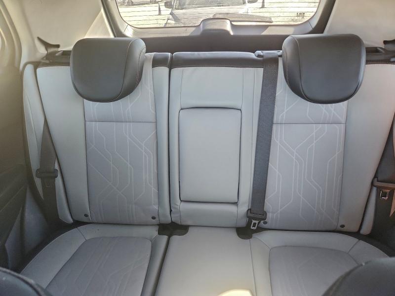 Photo 10 from auction – 2021 CHEVROLET TRAX 1LT with VIN KL7CJLSB2MB308630