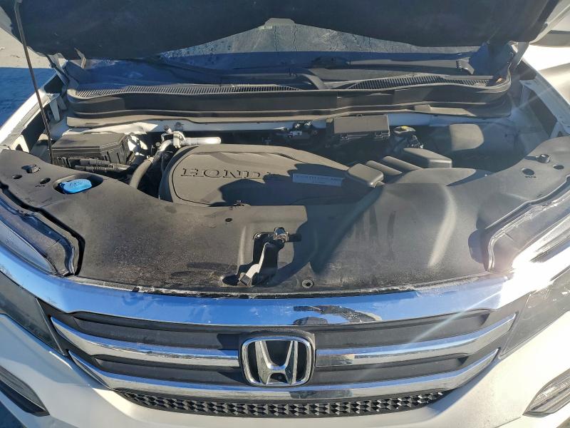 Photo 12 from auction – 2016 HONDA PILOT EX with VIN 5FNYF5H30GB058280